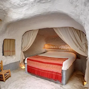 Сasa de vacaciones Cueva Yeseras, Baza